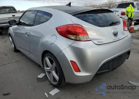 2013 Hyundai Veloster z USA, uszkodzony, nr VIN KMHTC6AD0DU152511